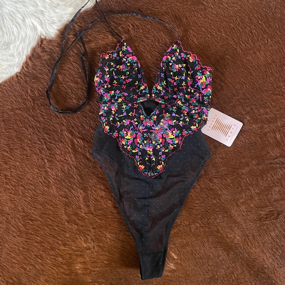 Savage X Fenty Steamy Floral Lace Teddy Body Suit Lingerie XS - Picture 3 of 7